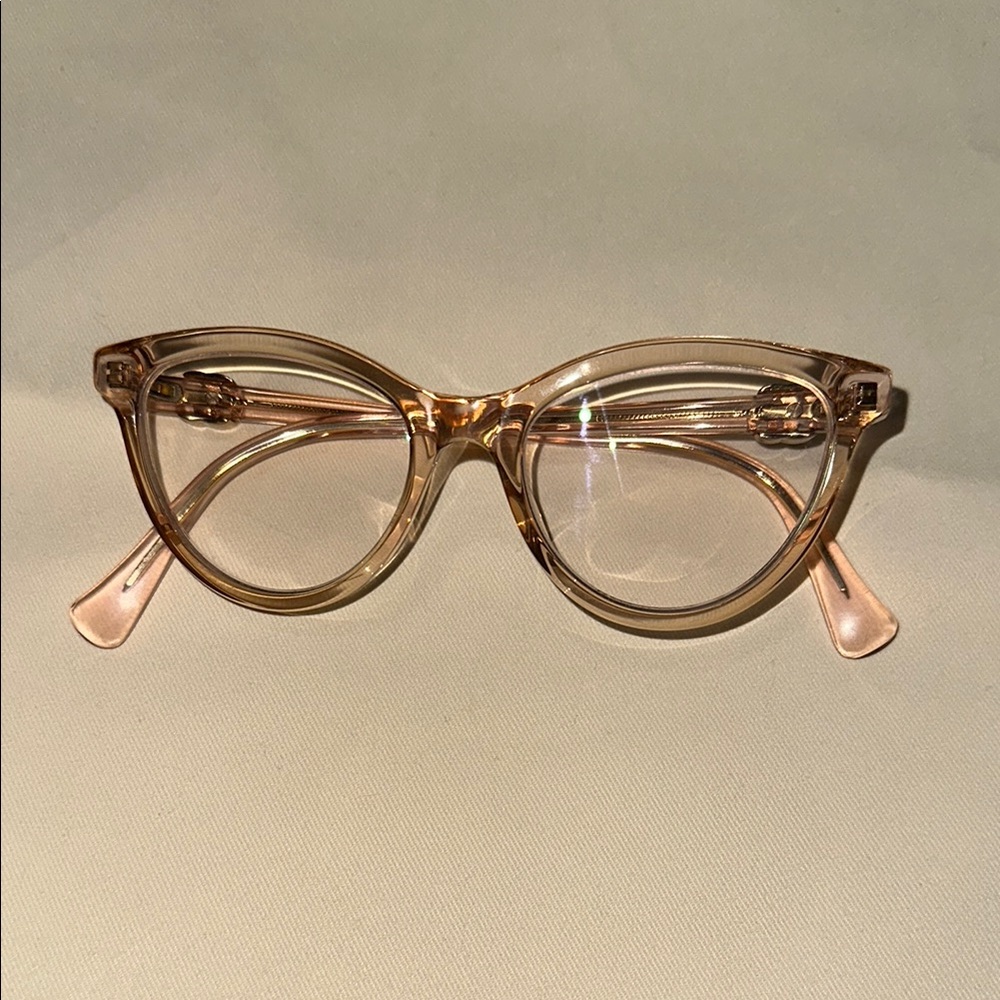 Gucci Pink Cat-Eye Glasses